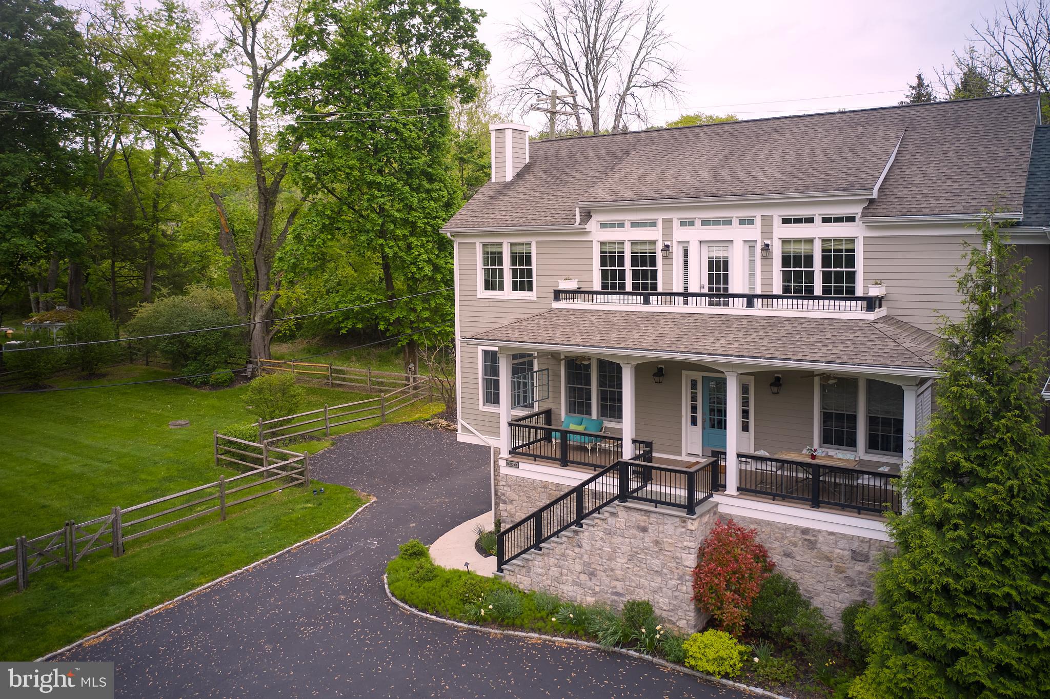 1800 Unit #4 RIVER ROAD