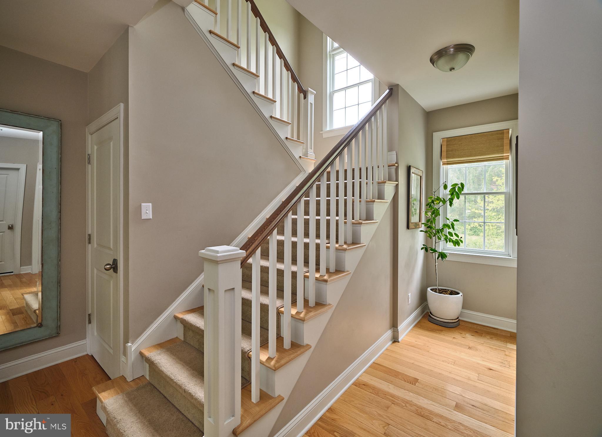 1800 Unit #4 RIVER ROAD