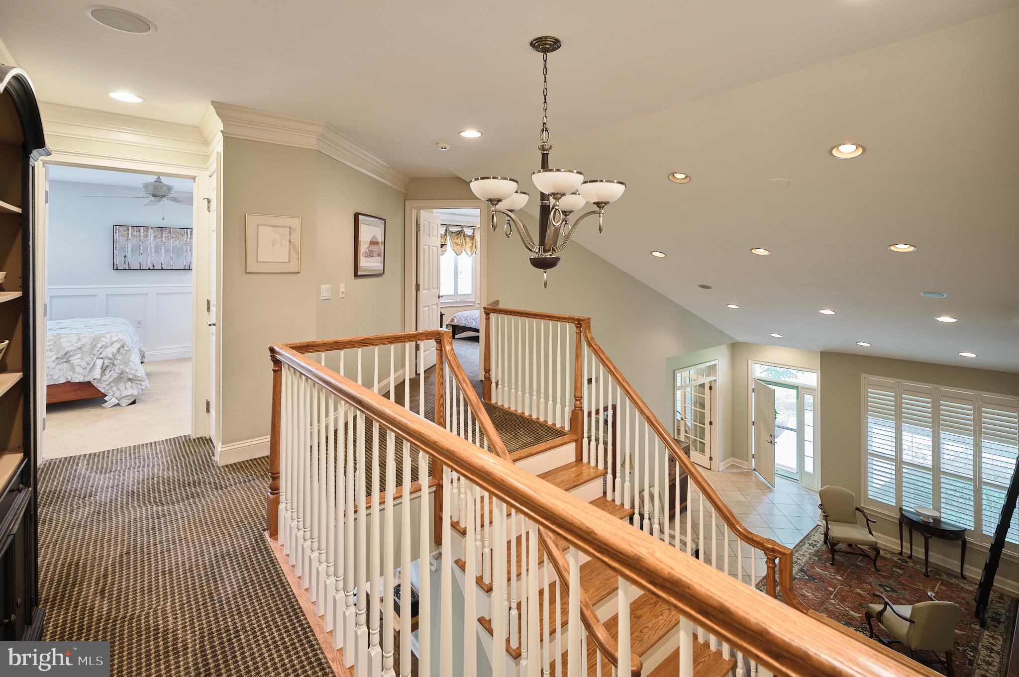 194 WILLOW DRIVE