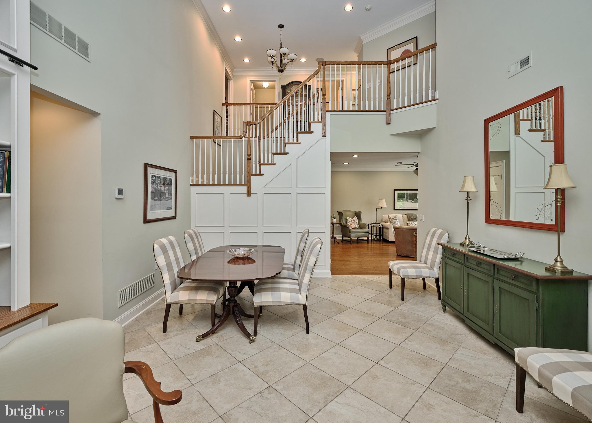 194 WILLOW DRIVE