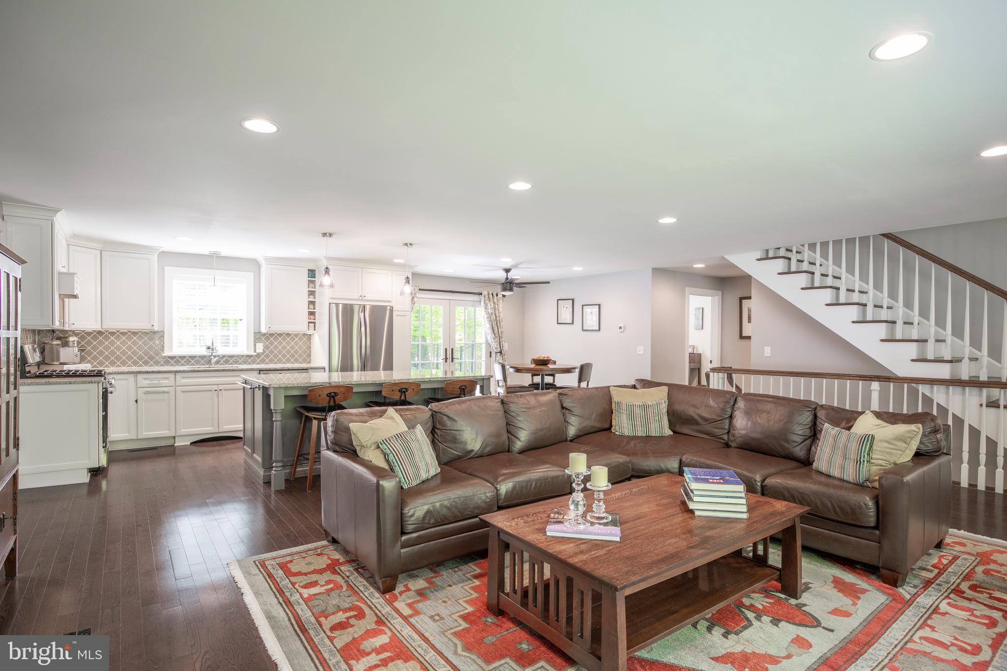2054 HOLICONG ROAD