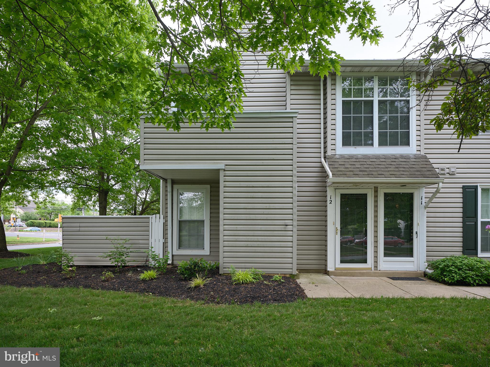 11 MEADOW LANE 1A