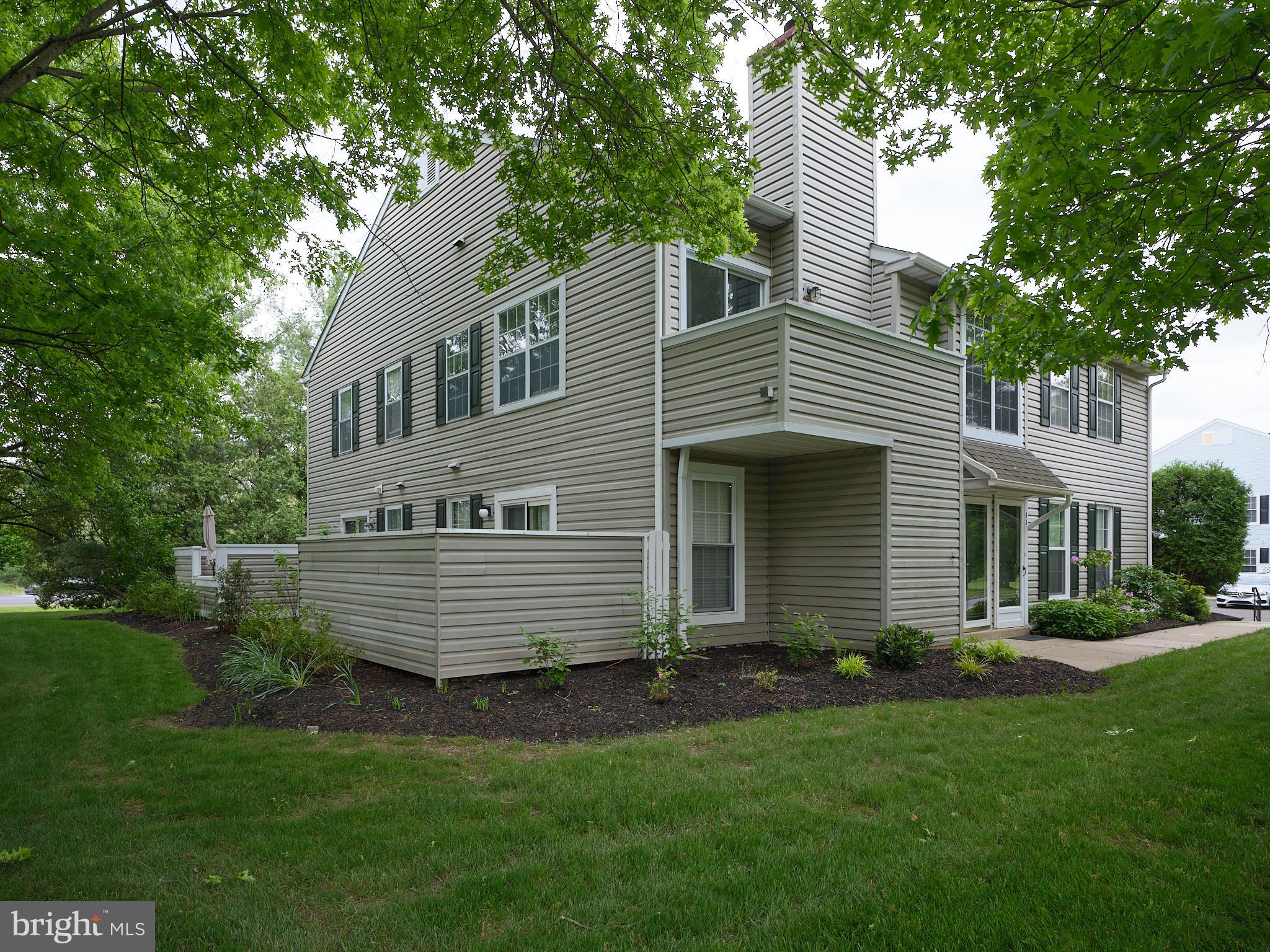 11 MEADOW LANE 1A