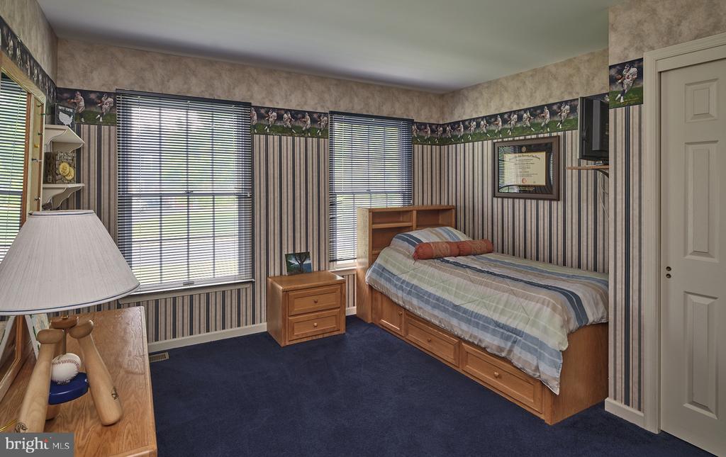 4526 BLUE RIDGE DRIVE