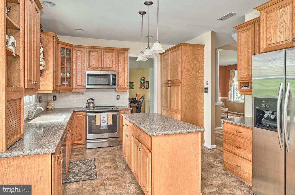 4526 BLUE RIDGE DRIVE