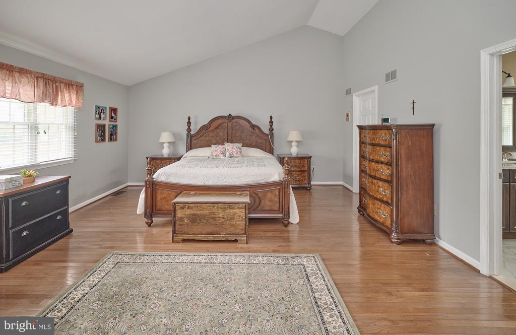 4526 BLUE RIDGE DRIVE
