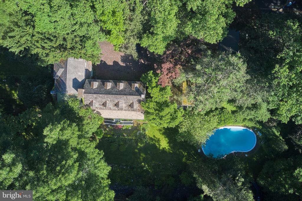 6681 GREENHILL ROAD