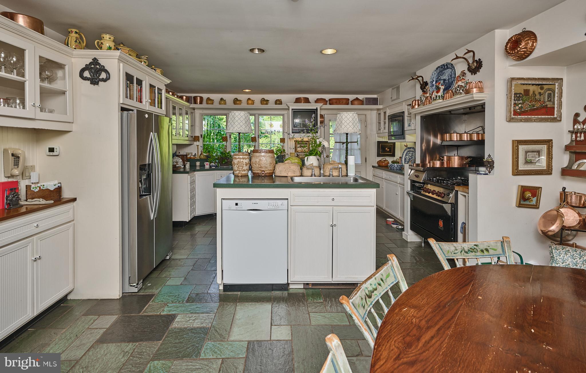 6681 GREENHILL ROAD