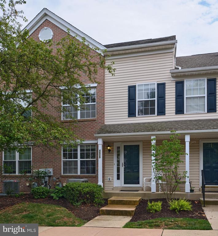 5515 RINKER CIRCLE 350
