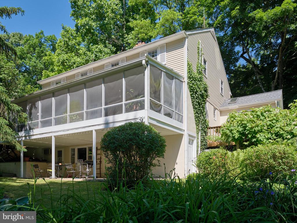 2727 DURHAM ROAD