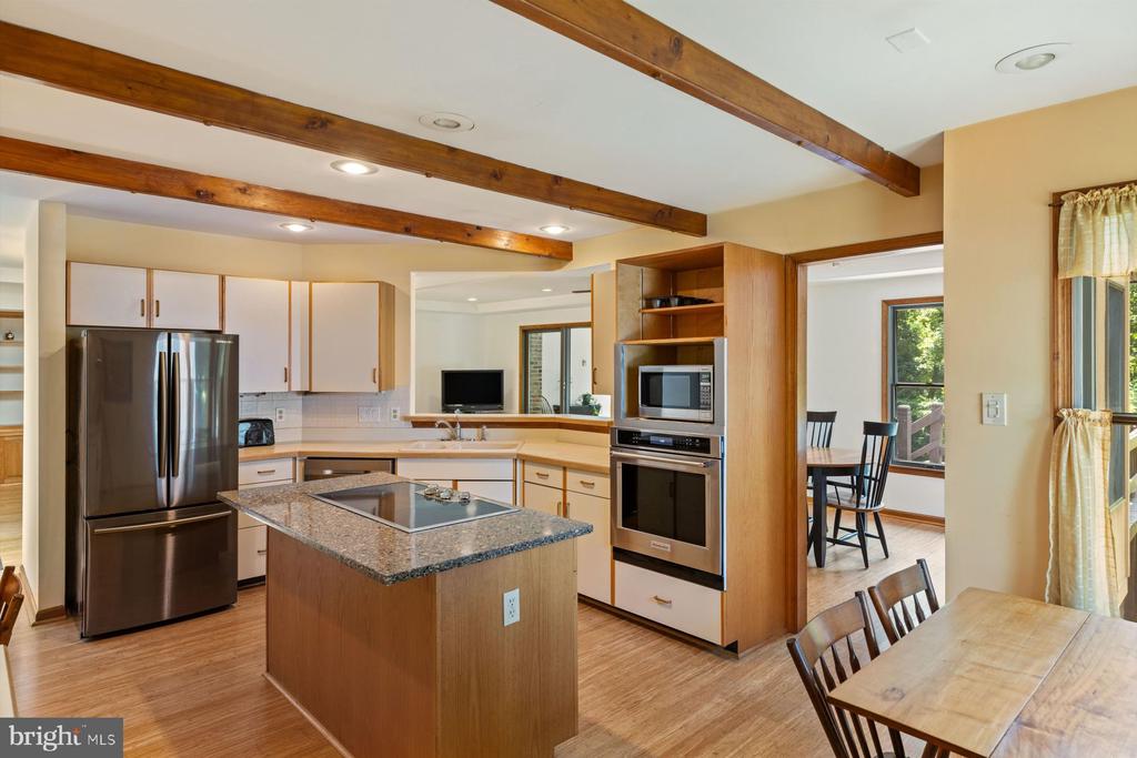 60 KILTIE DRIVE