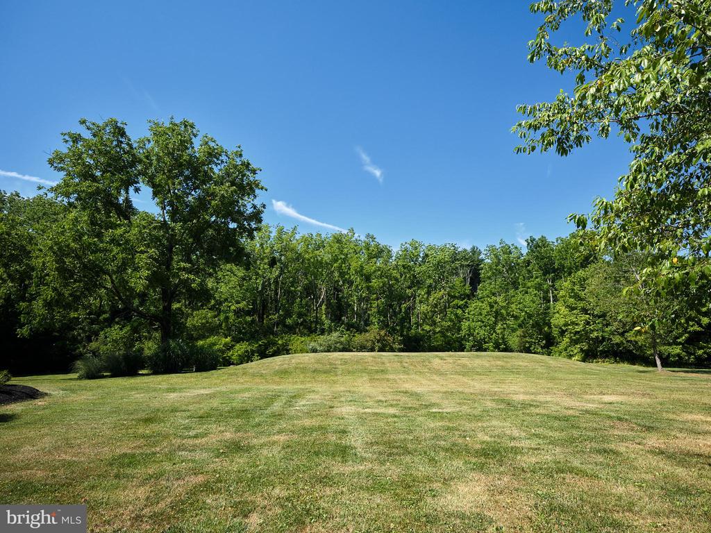 2575 AQUETONG ROAD