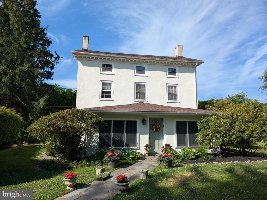2575 AQUETONG ROAD