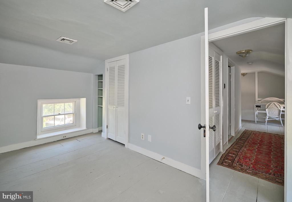 2575 AQUETONG ROAD