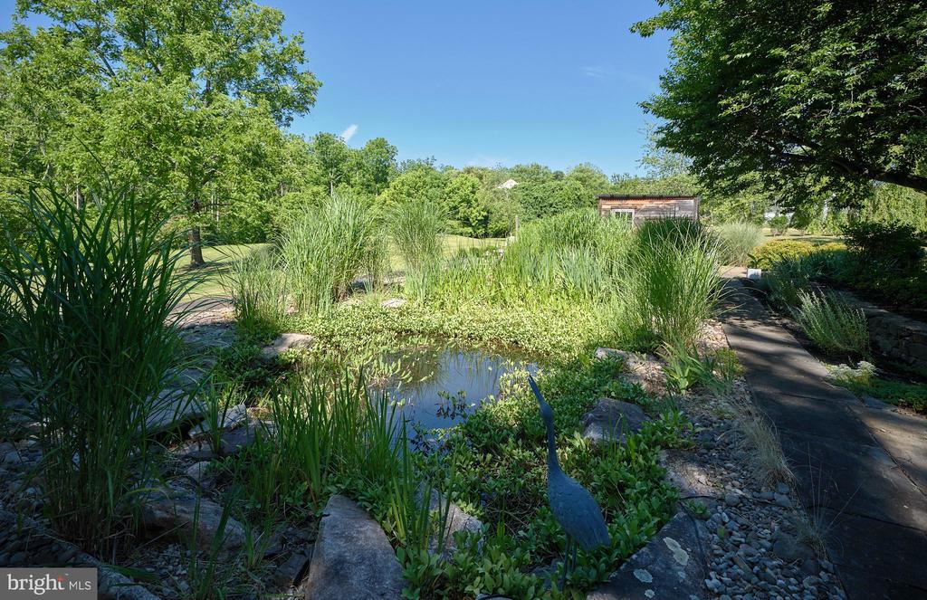 2575 AQUETONG ROAD