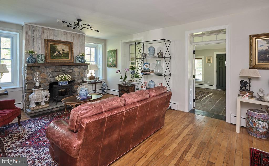 2575 AQUETONG ROAD