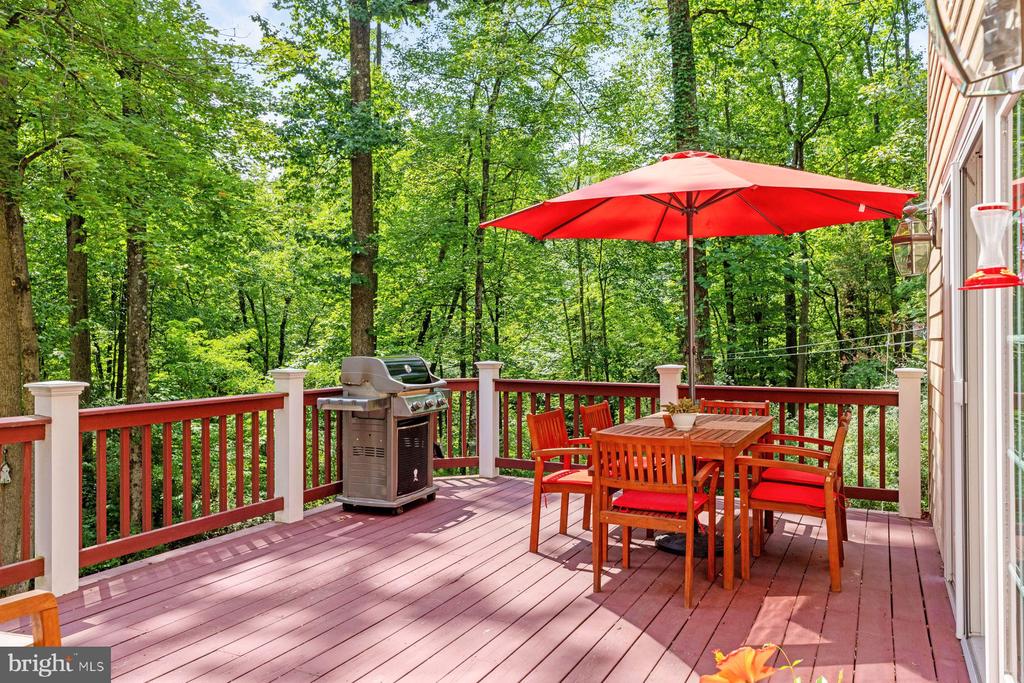6168 GREENHILL ROAD