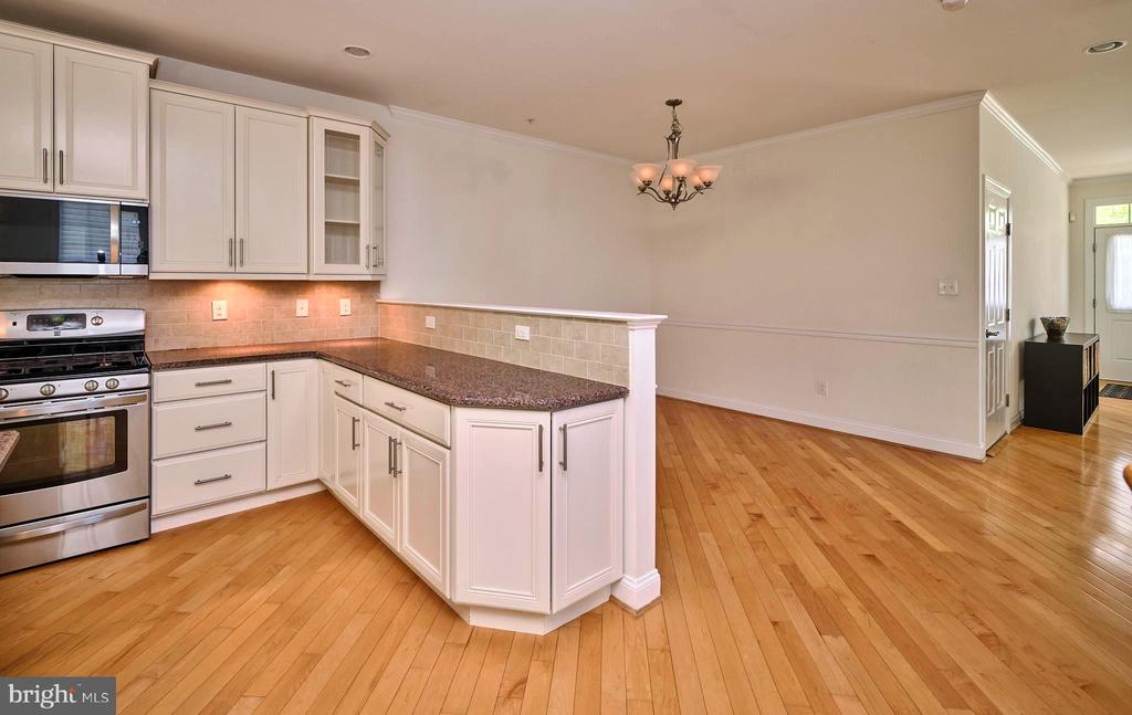 3222 BROOKSIDE DRIVE 30