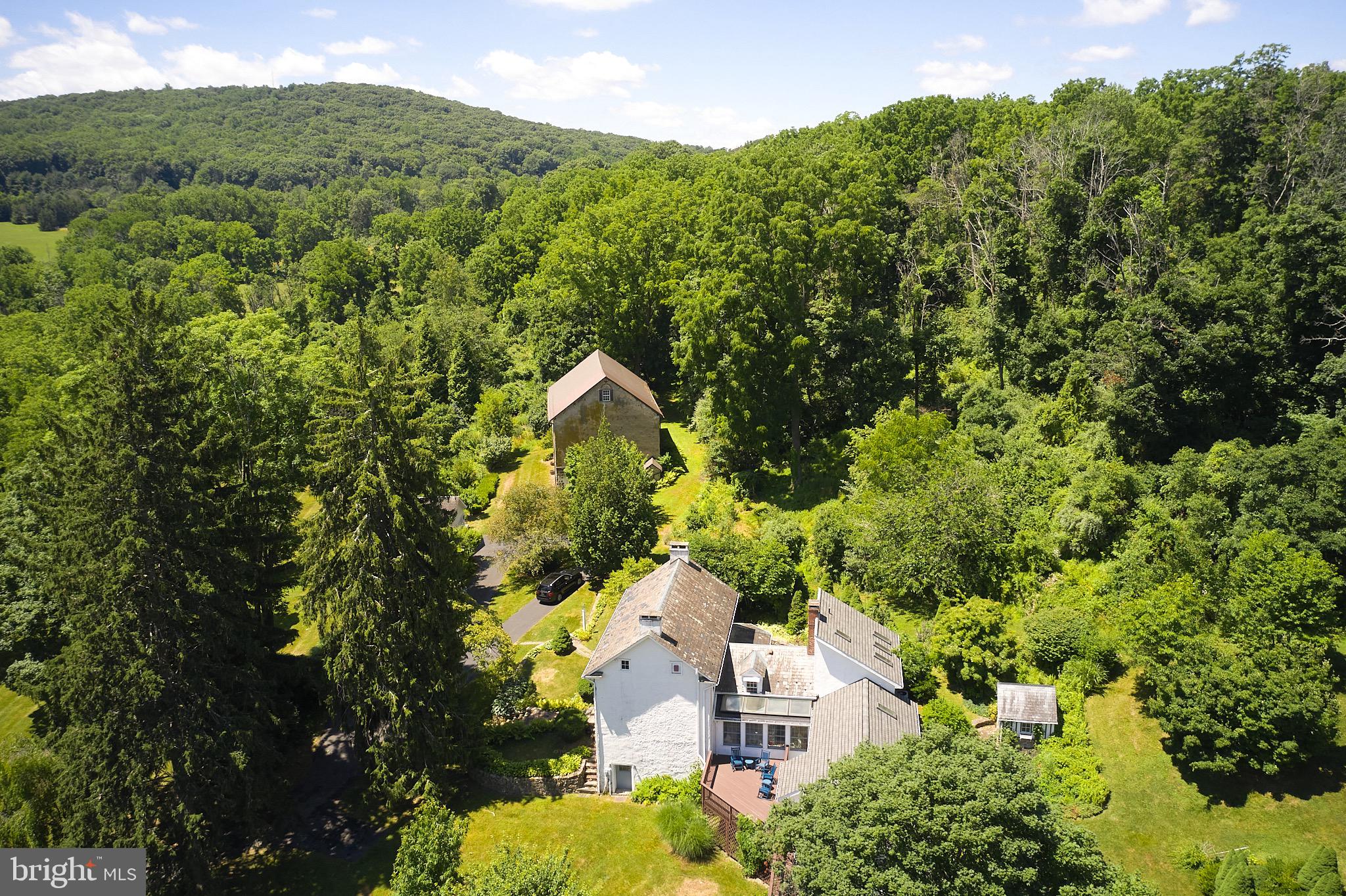2884 GALLOWS HILL ROAD