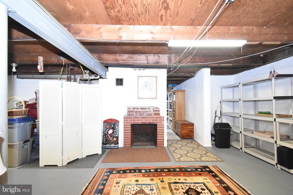 4331 LANDISVILLE ROAD