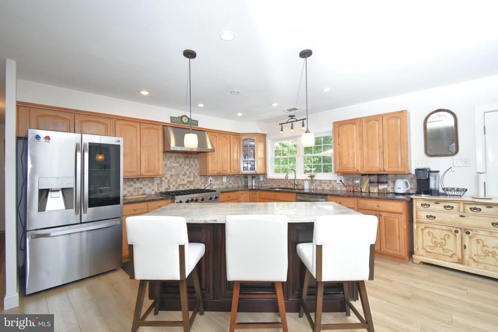 4331 LANDISVILLE ROAD