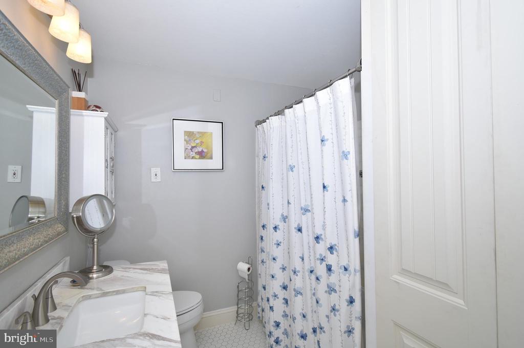 4331 LANDISVILLE ROAD
