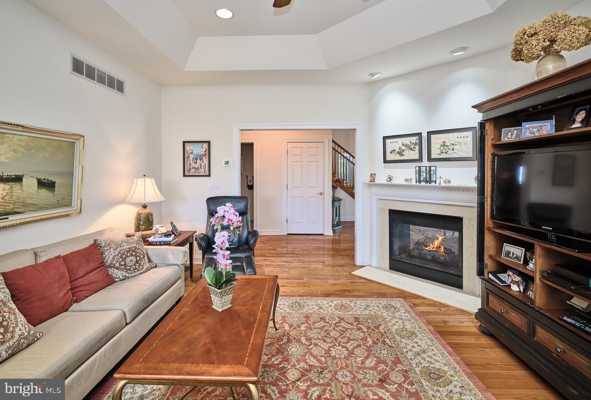 404 SNOWY OWL LANE