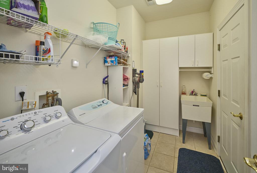 404 SNOWY OWL LANE