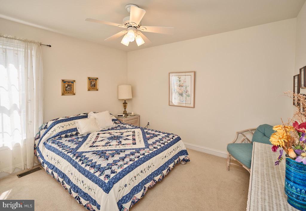 404 SNOWY OWL LANE