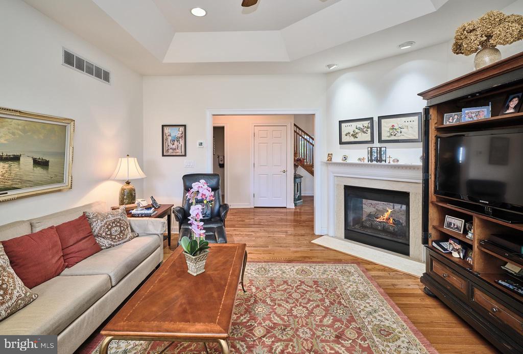 404 SNOWY OWL LANE