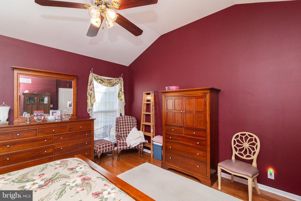 92 MCCONKEY DRIVE
