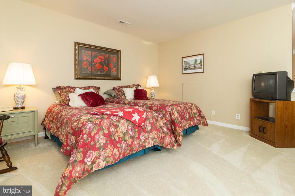 92 MCCONKEY DRIVE