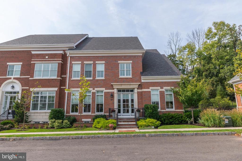 30 CREEK RUN ROAD