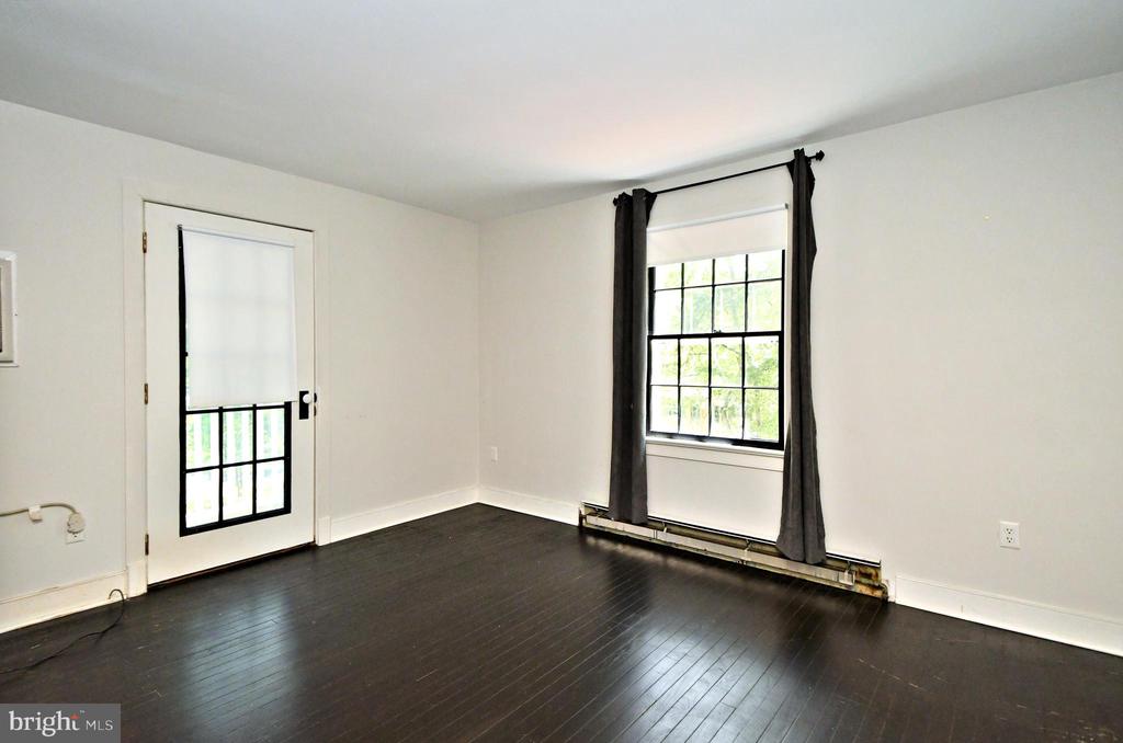 143 OLD YORK ROAD