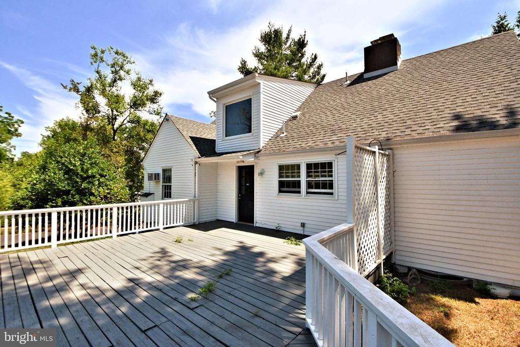 143 OLD YORK ROAD