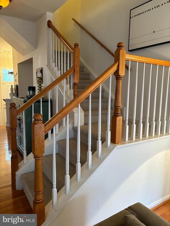 13 AVALON COURT