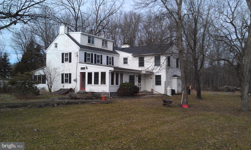 654 HARRISBURG SCHOOL ROAD
