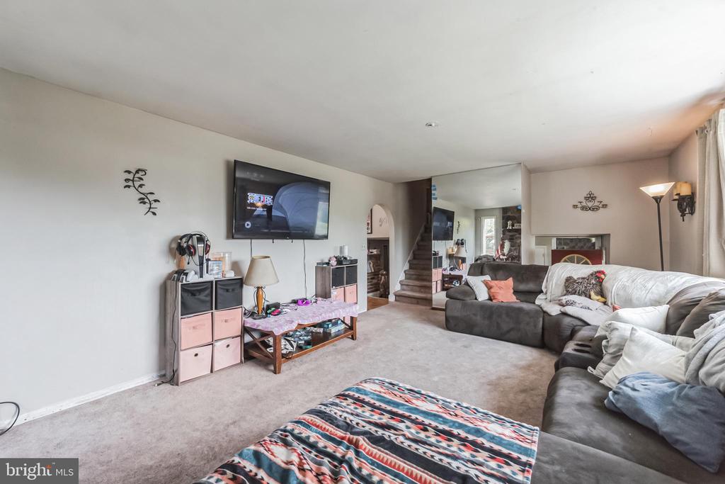 95 BEVERLY DRIVE