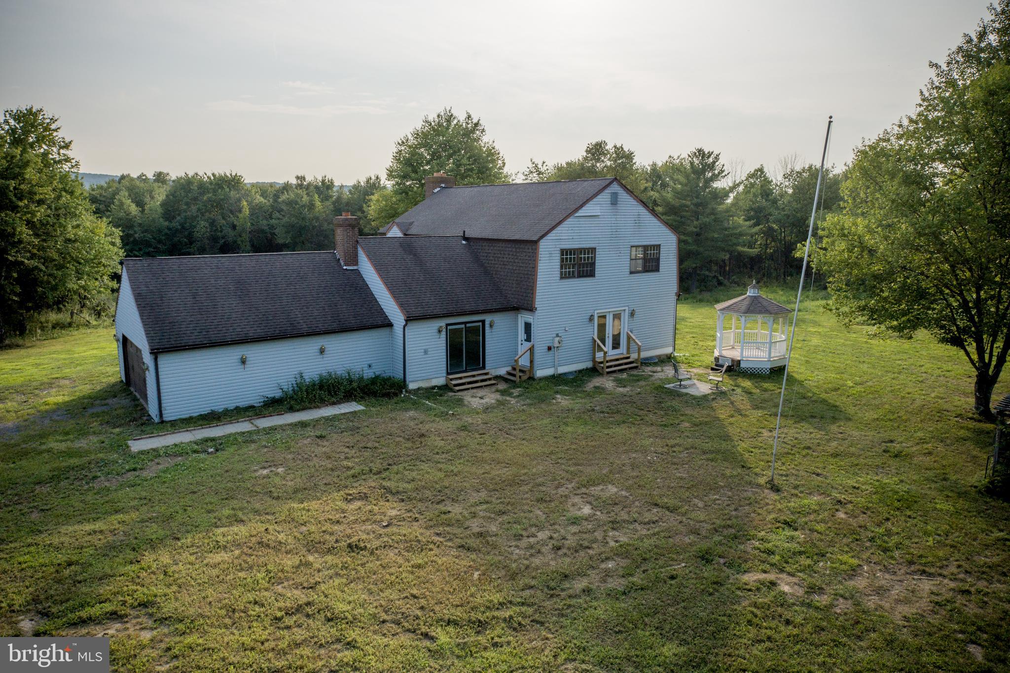 275 PARK DRIVE W