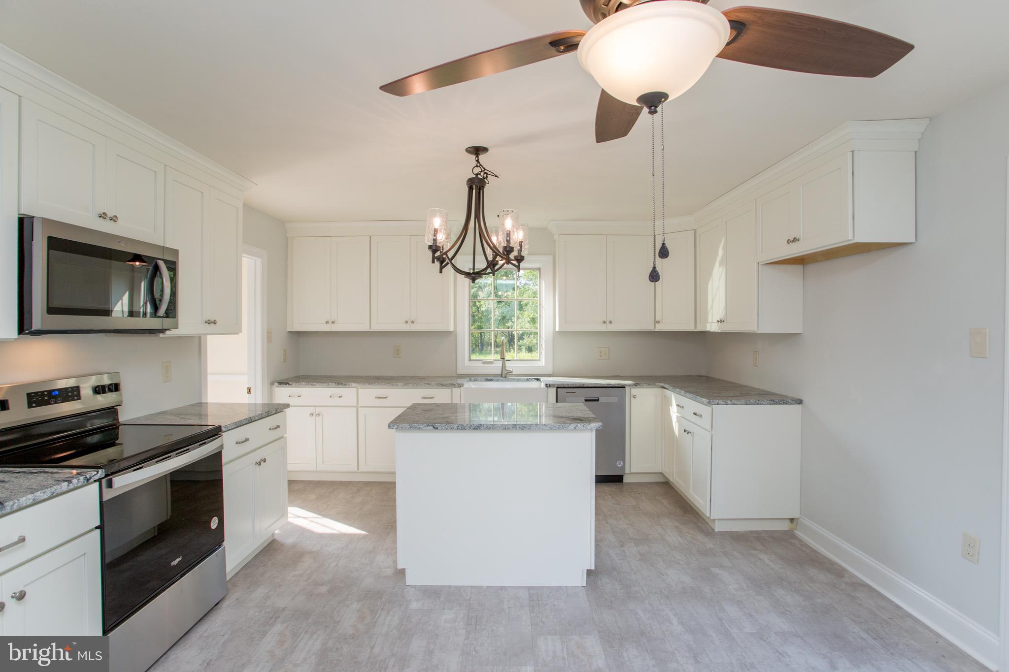 275 PARK DRIVE W
