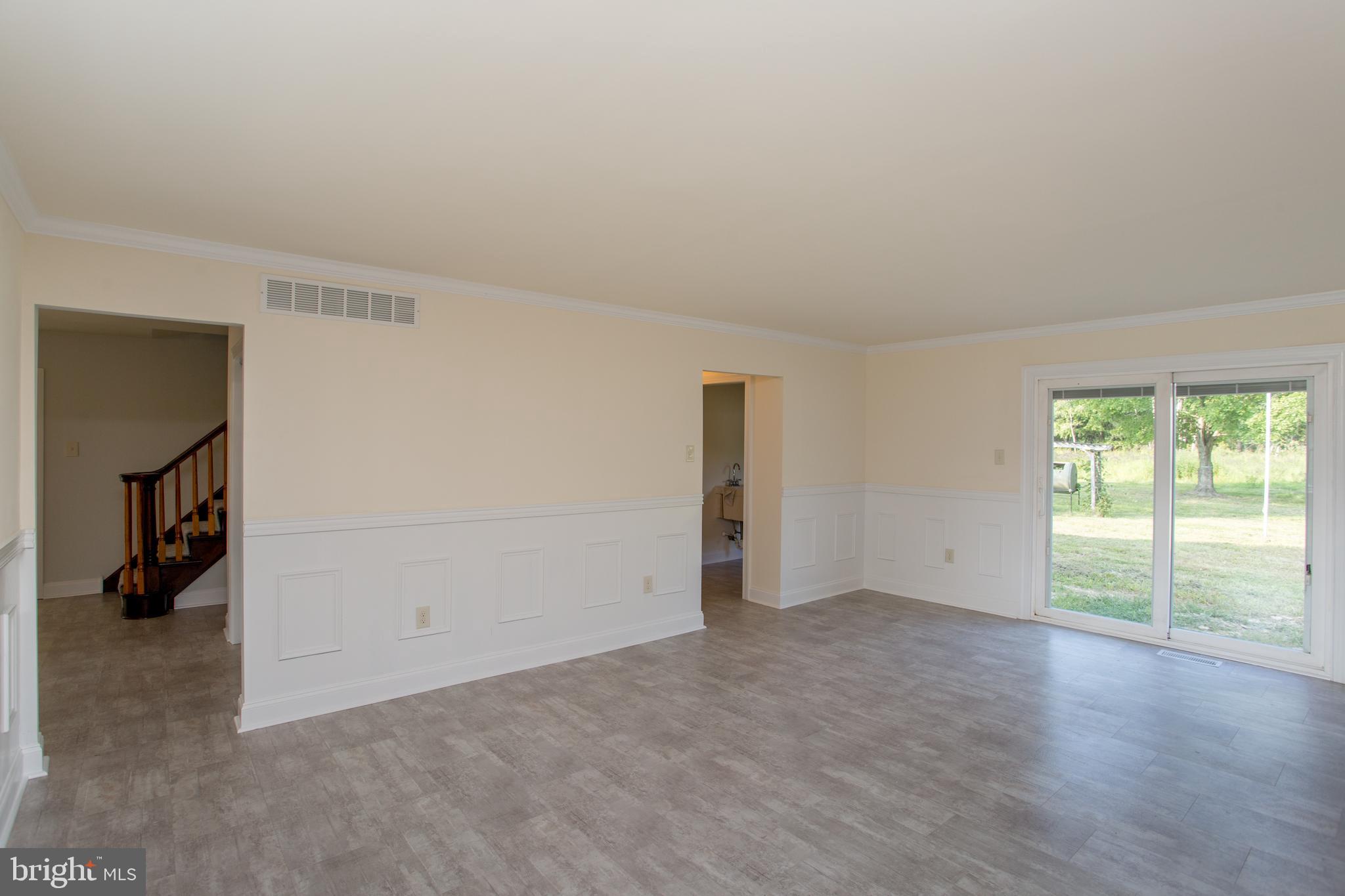 275 PARK DRIVE W