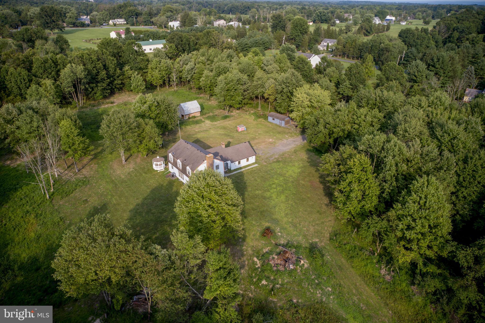 275 PARK DRIVE W