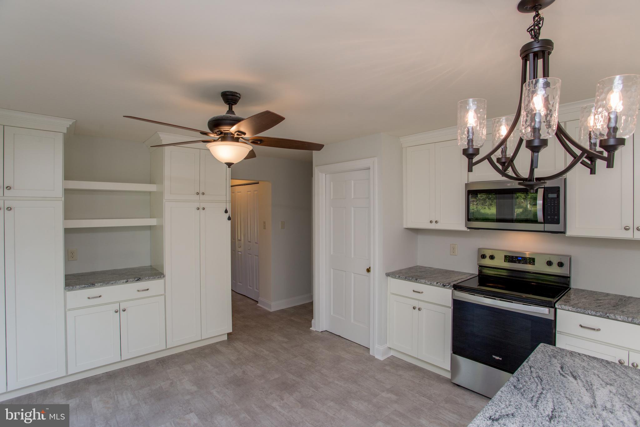 275 PARK DRIVE W