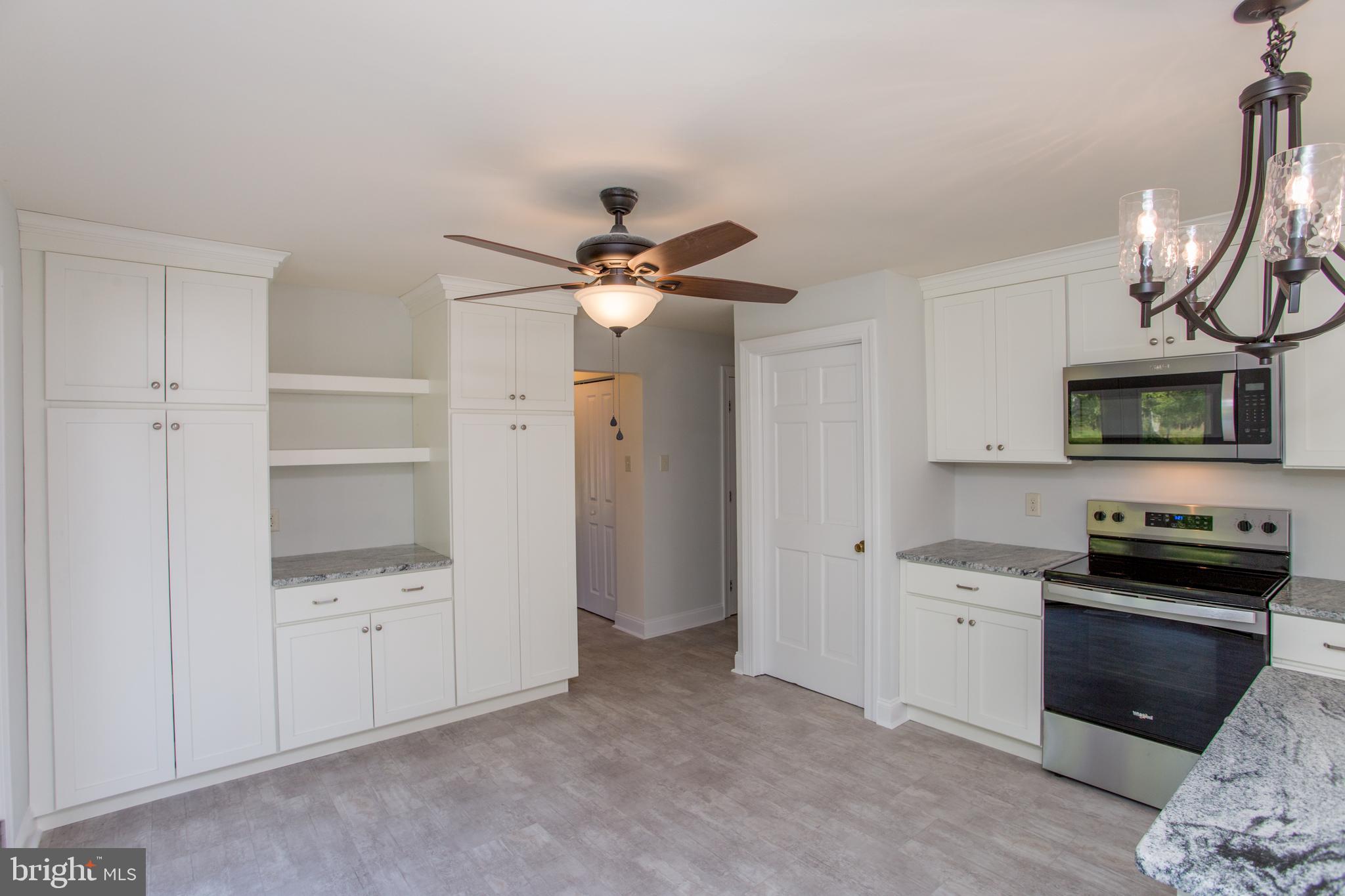 275 PARK DRIVE W