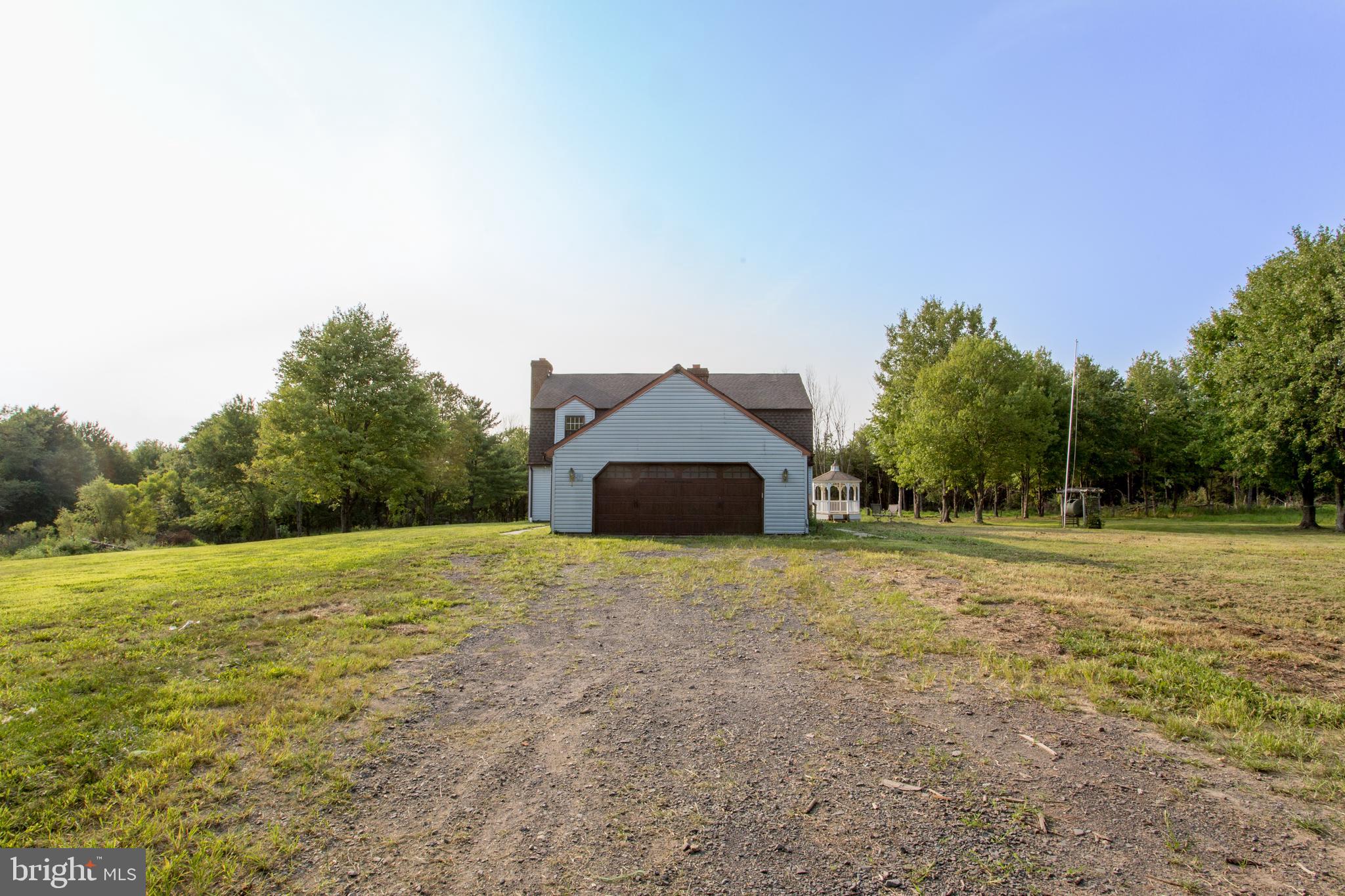 275 PARK DRIVE W