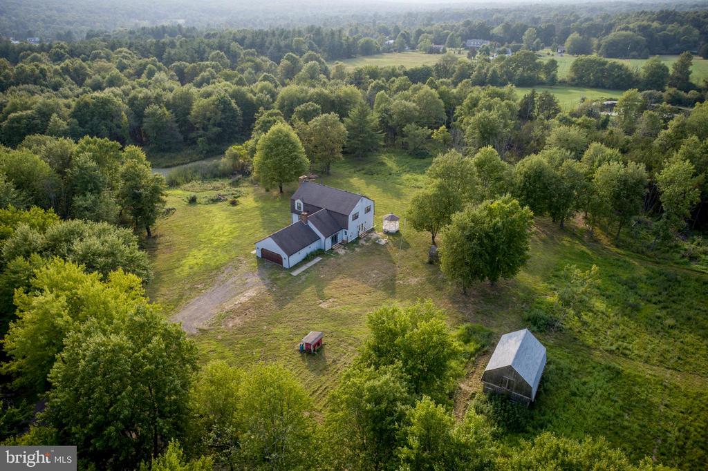 275 PARK DRIVE W