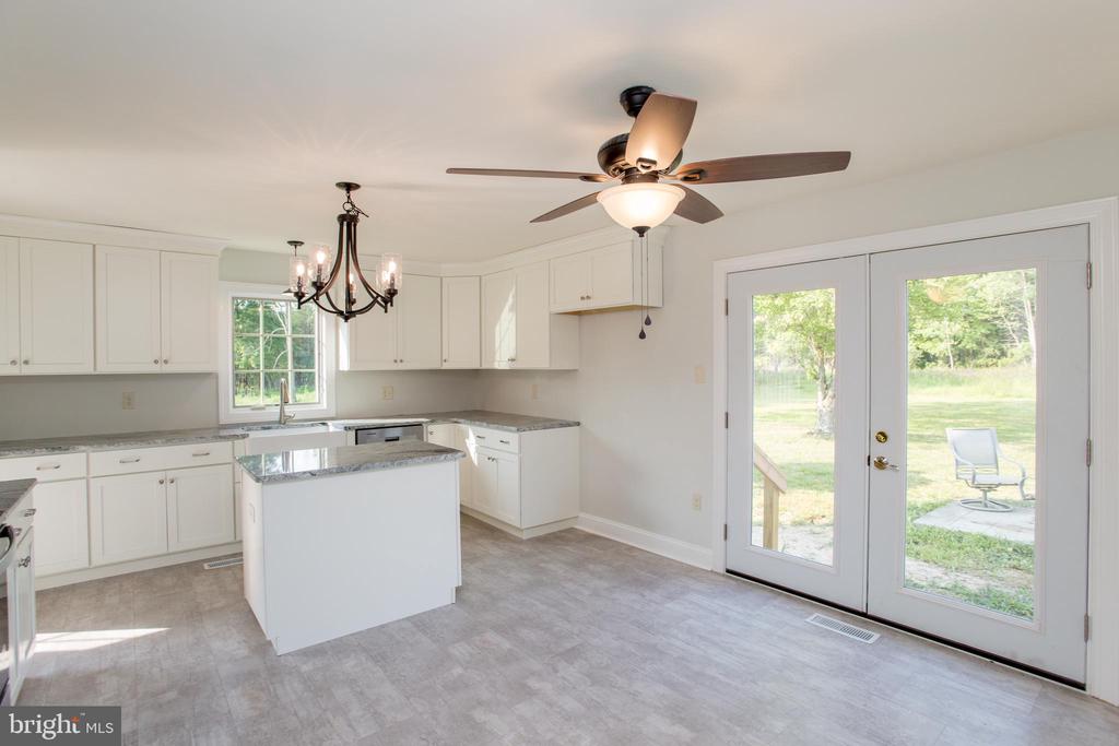 275 PARK DRIVE W