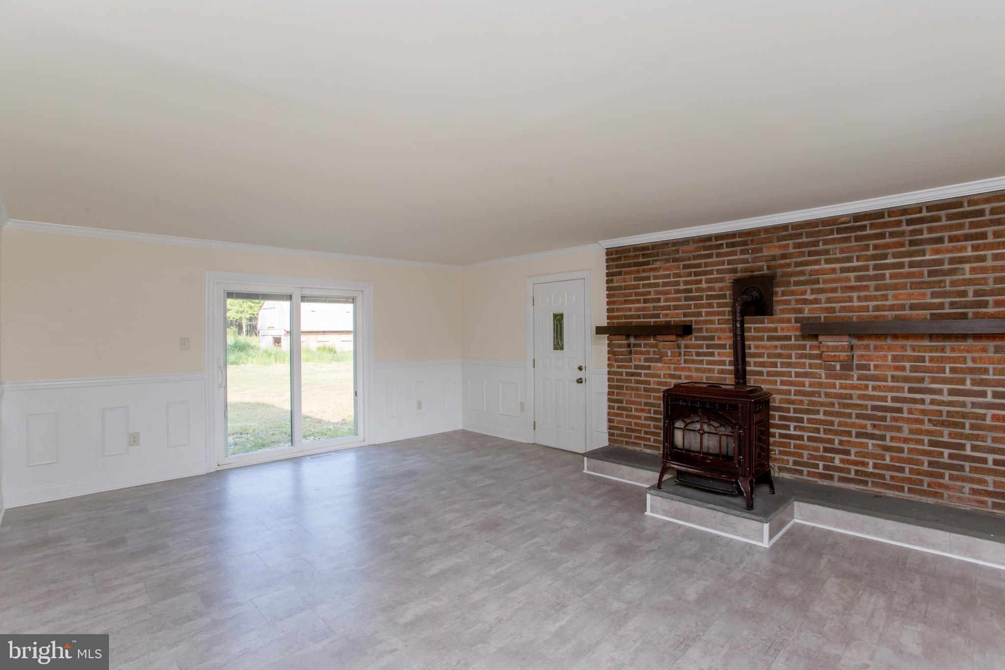 275 PARK DRIVE W