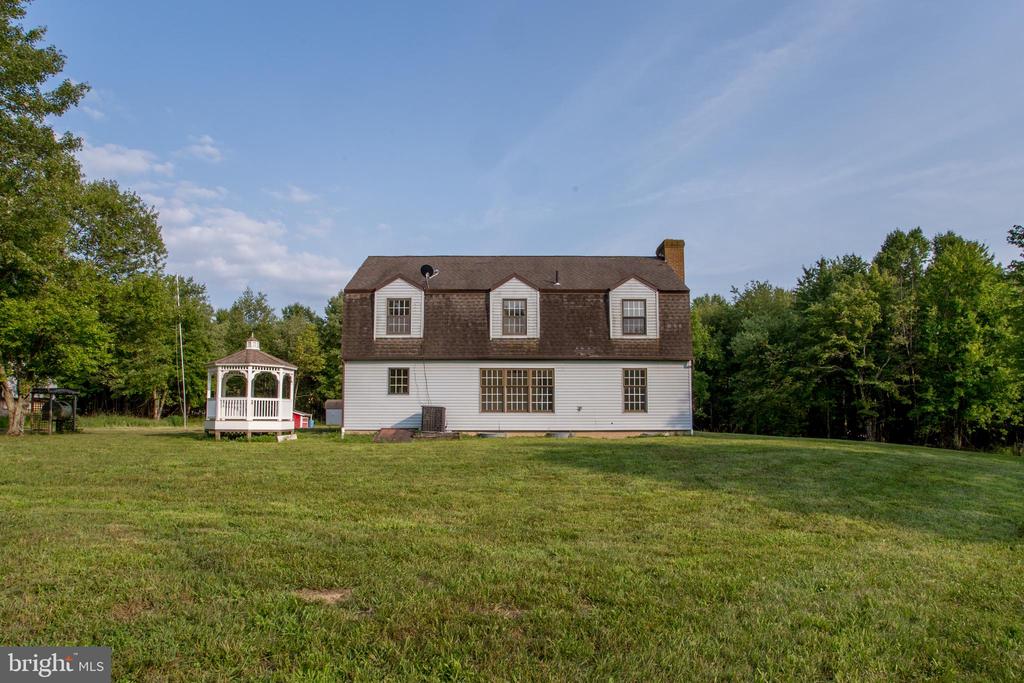 275 PARK DRIVE W