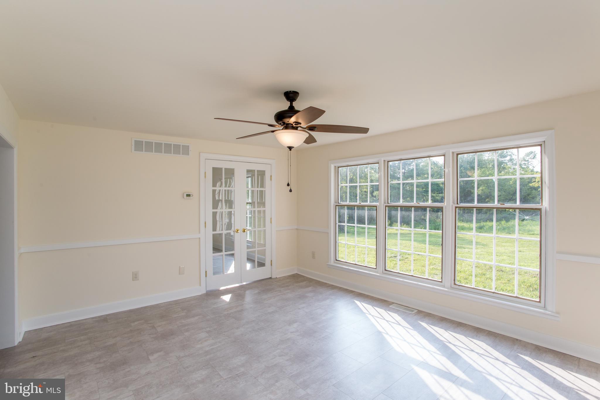 275 PARK DRIVE W